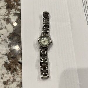 Luciano quartz water resistant old school vintage watch silver with pearl